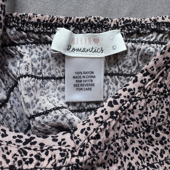 Urban Romantics Leopard Print Smocked Tank Top Womens Sz L Black Boho - Picture 5 of 7